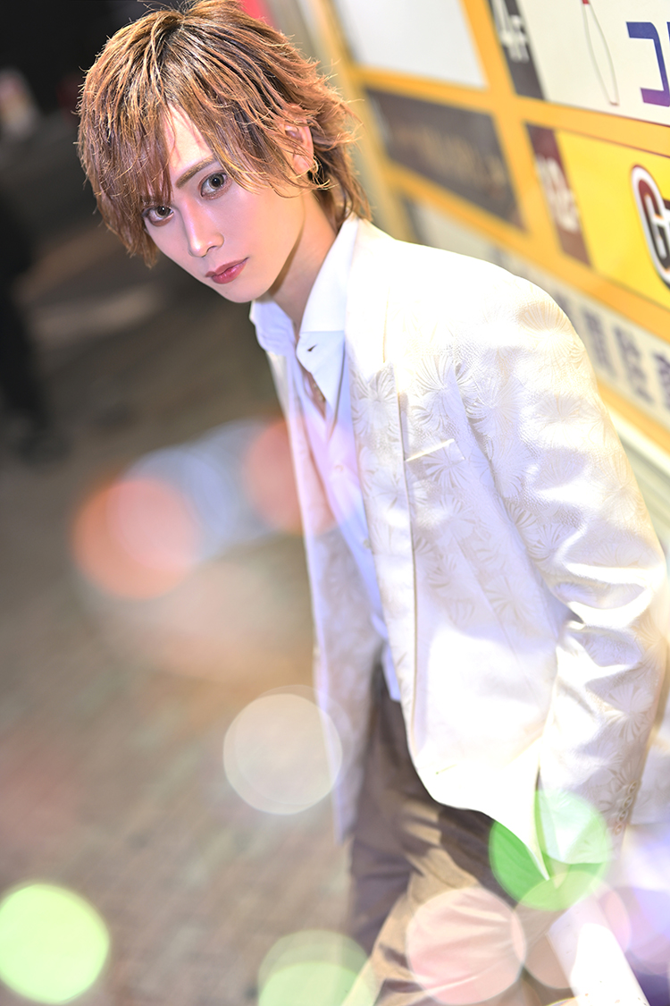 歌舞伎町ホストクラブ PREMIER 楓恋 ホストグラビア