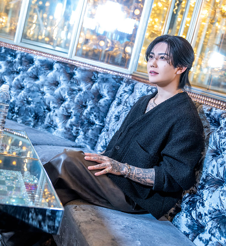 【PRISM】舞緒 “究極の接客業”を生きる、リアリストホストの現在地