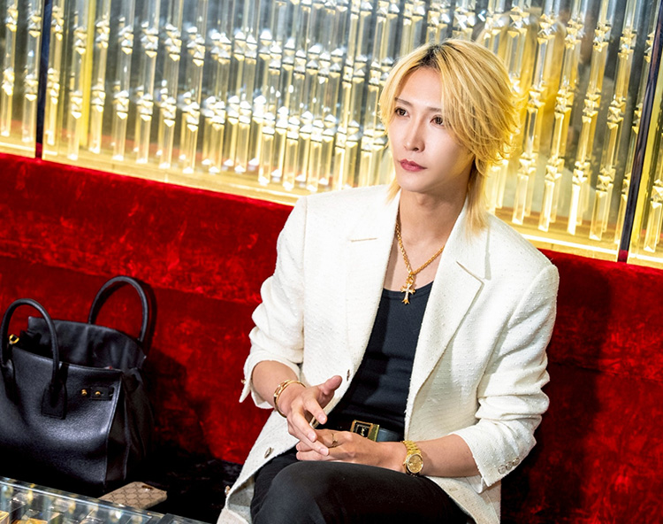 【RED】一条 仁 福岡から歌舞伎町へ。覚悟で掴んだ、ホスト人生の軌跡。