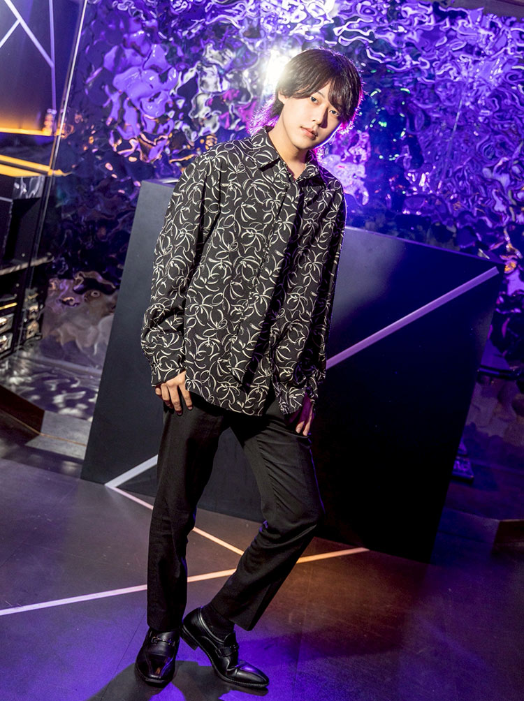 【SQUARE OSAKA】 唯我 ラーメン店からホストへ。未経験で飛び込んだ想像と違った世界