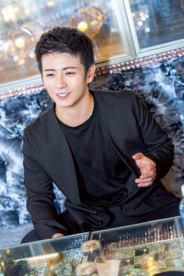 【RED/PRISM】を動かす男。 "ブリ大根KAKERU" 売れない2年が最強のプロデュース力を作った。