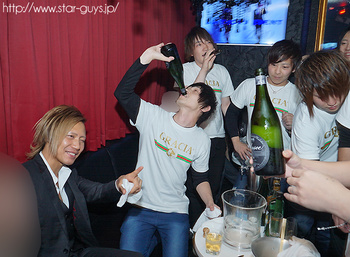 Johnny,騎龍 零 BIRTHDAY PARTY