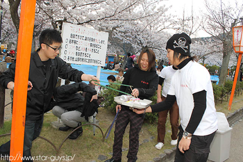 祇園ボランティア協会 IN 円山公園清掃作業