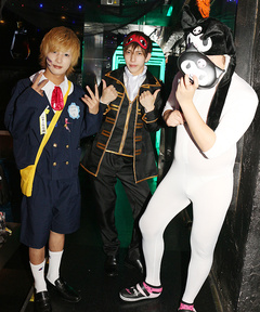 幼稚園児と沖田 総悟とクロミのスリーショットをどうぞ～！！