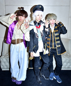 イケメンから愛くるしい系まで♪ コスプレが超絶似合っている3人でパシャリ♪