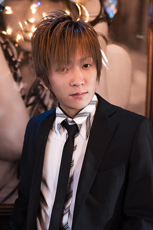 CROWN GROUP 木佐 千徳