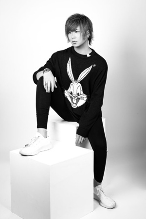D-SNAZZ 清 水