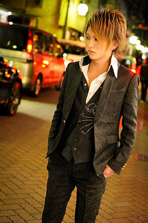 ADAM 一生輝