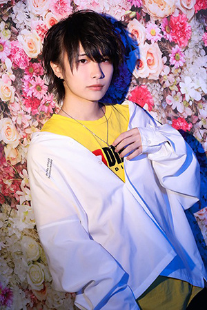 Servant of EVE 黒宮 春