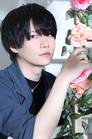 BLACK 直葉