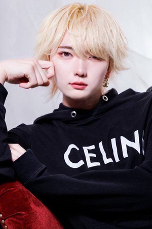 りの BLUE 歌舞伎町