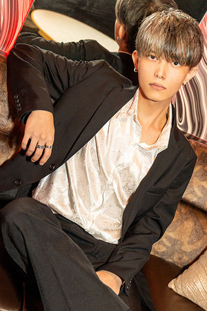 輝夜 ヨル FOUND OUT 大阪 ミナミ