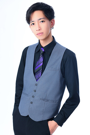 Q BACHELOR Circus 大阪 ミナミ