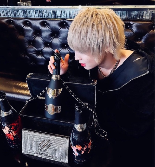 A-TOP -MONSTAR-