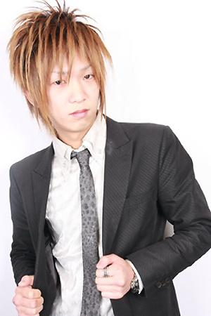 CROWN GROUP 木佐 千徳