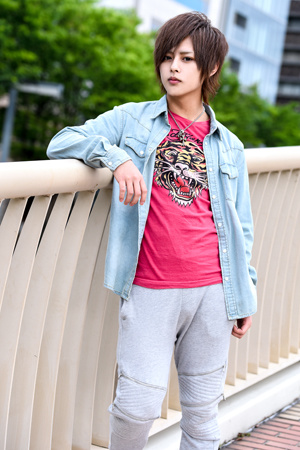 AWAKE 涼