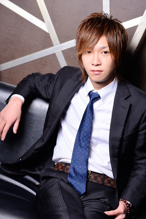 CROWN GROUP 木佐 千徳
