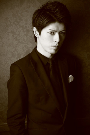 TOP DANDY vivid Luna Rui