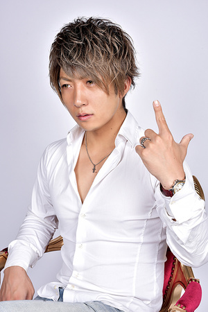 TRIBE STAR Fumiya