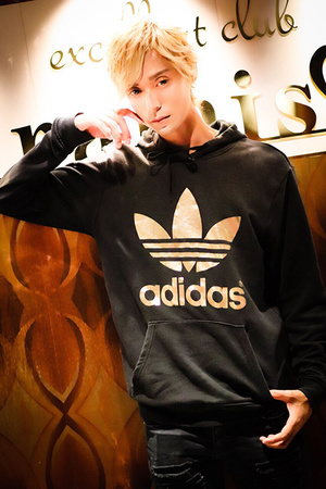Tiramis 百瀬 TOWA
