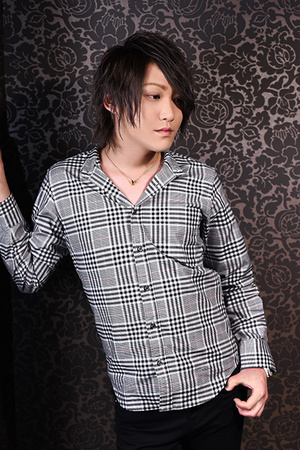 OZ 八代 明希