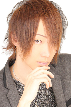 UPRISE 和馬