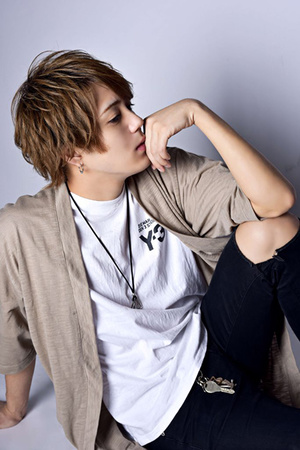 ONE BEAT CRUSH ベル