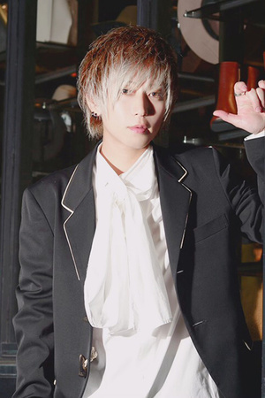 Joker 華神 集也