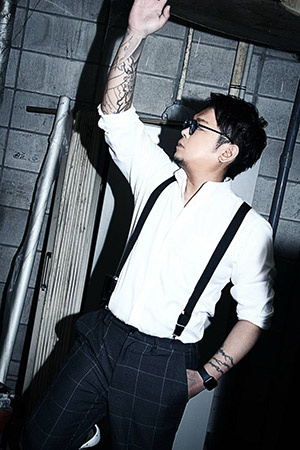 Mr.GOLD 藍咲 ナオキ