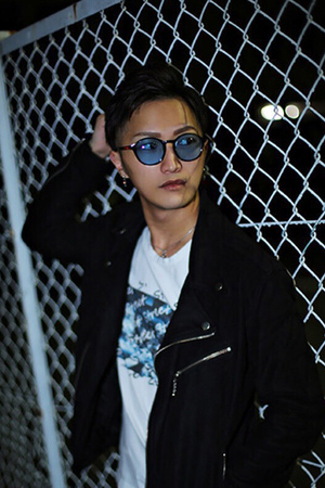 ADAM 麻倉 銀