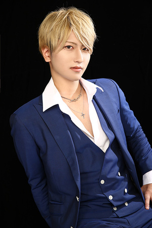 Kuvera 賢人