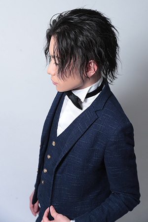 ALMOND 咲也