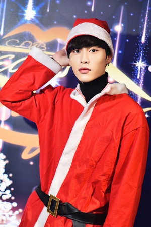 Dears Rouge 栄斗