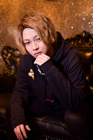As ONE 蓮