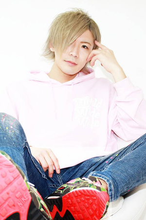 VERTEX ATSUSHI