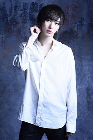 Dio 綾瀬 春人