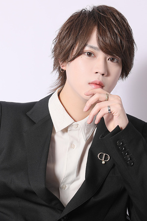 Leo 涼介
