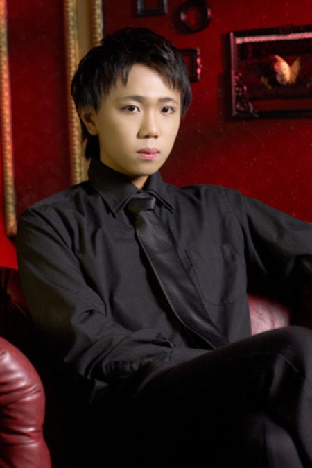 一網打 尽 VOGUE 歌舞伎町