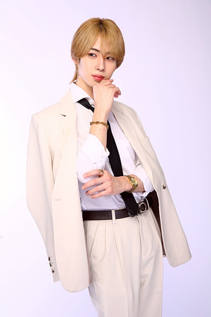 皐月 飛鳥 ATOM 大阪 ミナミ