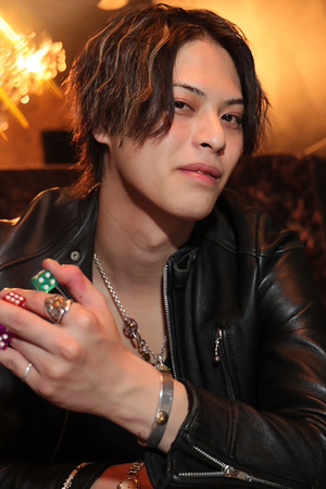 大和 仁 GENESIS 大阪 ミナミ