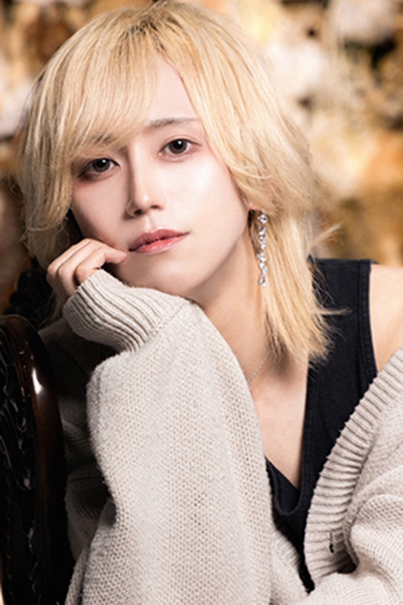 水 SINCE YOUZERO 歌舞伎町