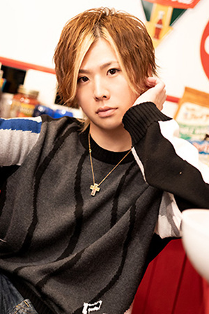 神童 志憧 ViViD COLOR 名古屋 栄・錦