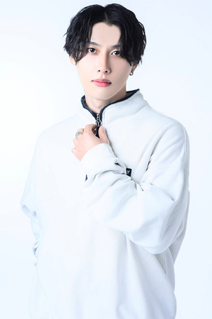 ライト CRSS GUILD 大阪 ミナミ