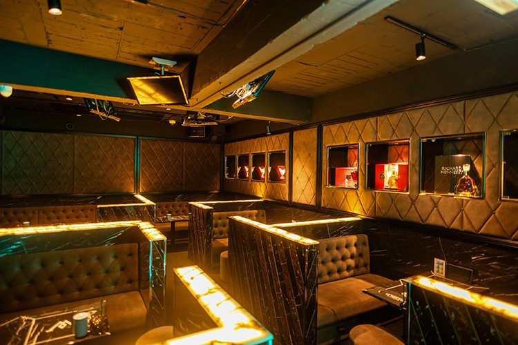 名古屋 栄・錦 WORLD -NAGOYA- ワールド ナゴヤ