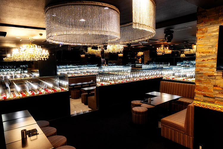 大阪 ミナミ BLEACH ブリーチ