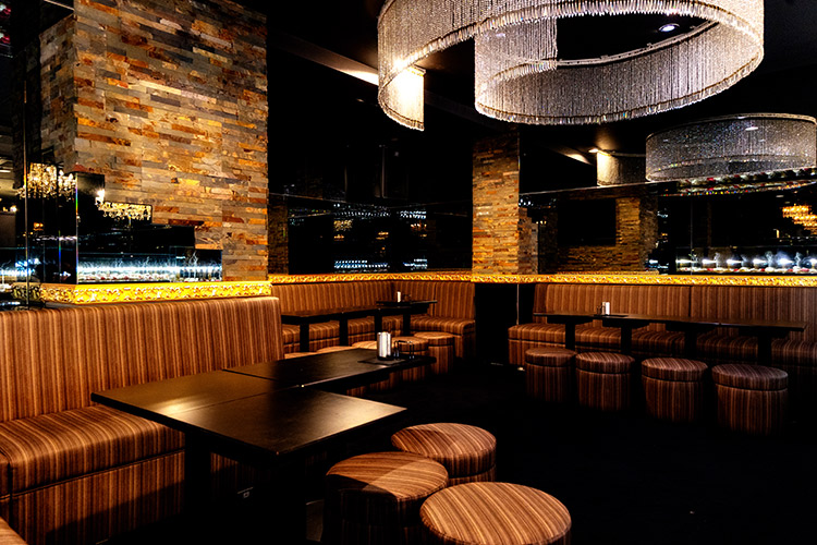 大阪 ミナミ BLEACH ブリーチ